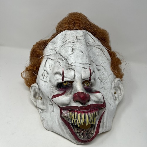 Pennywise clown halloween - pennywise,