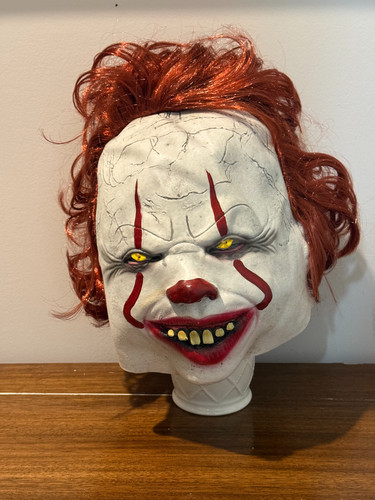 Pennywise deluxe - it, it